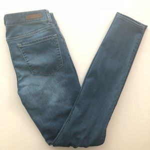 Articles of Society Skinny Jeans Size 25